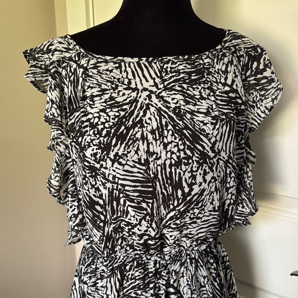 BCBGeneration Ruffles Dress - Picture 2 of 10